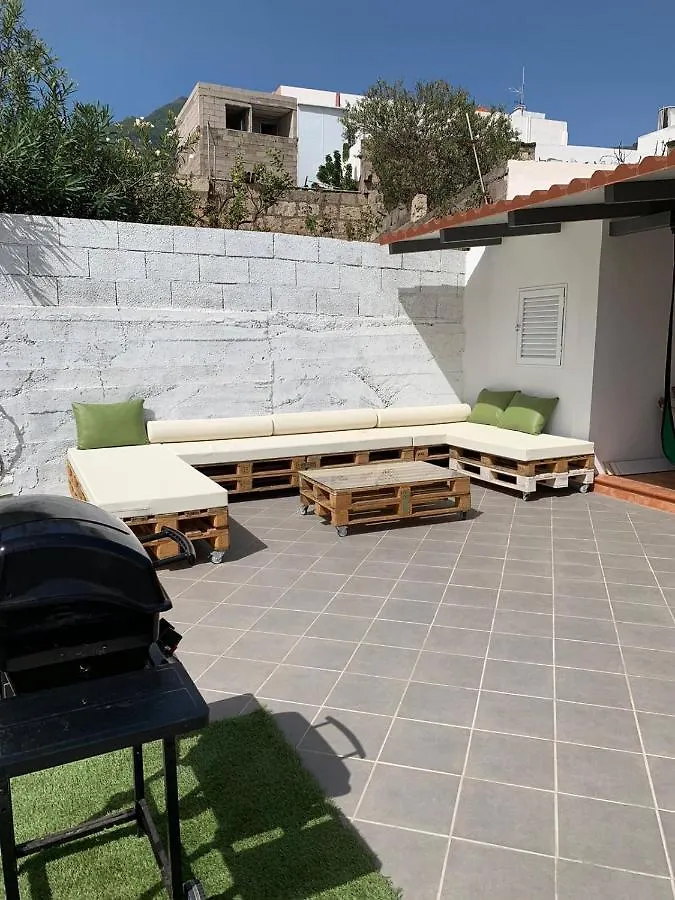 La Casa Vieja Villa Arafo 0*,